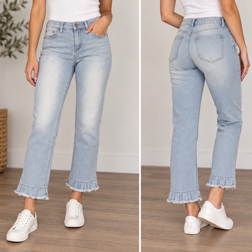 Light Wash Ruffle Hem Stretch Jeans Womens Size 4 Frayed Straight Leg Denim